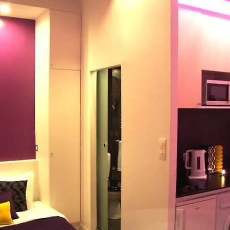 Studio Ours2 * Paris