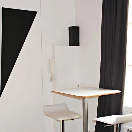 Studio Ours2 *